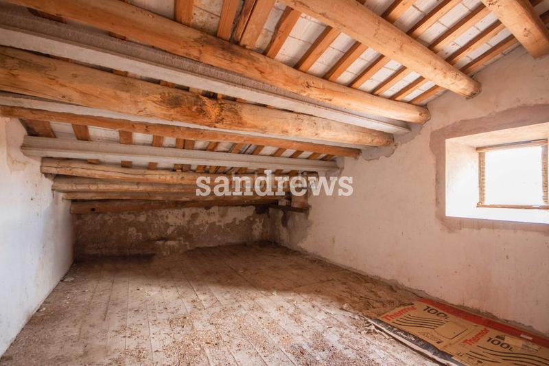 Foto 95cb61fd-0240-400e-b530-89a19ea668ad. Casa amb calefacció a Pontós