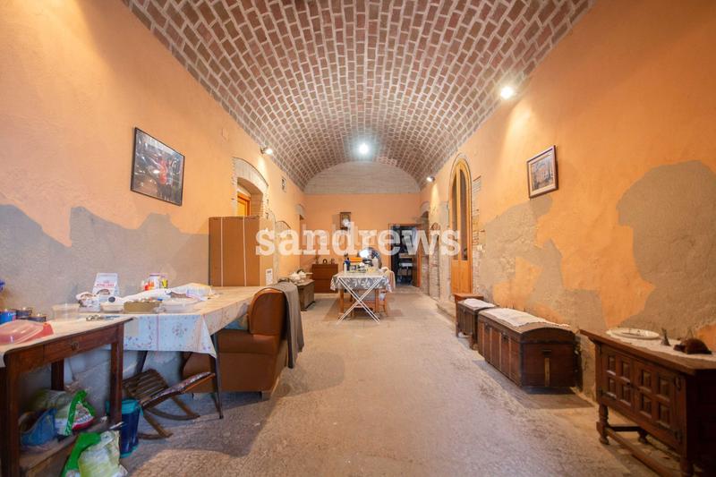 Foto f0a52b86-a3a6-4236-906e-add237cbece3. Casa amb calefacció a Pontós