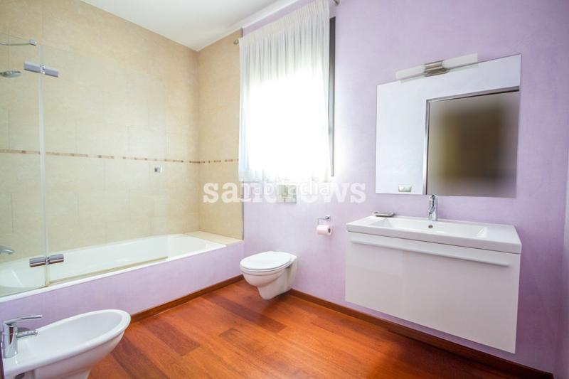 Foto 50b40ee9-ca19-4b71-b560-21d523326e59. Reihenhaus mit heizung pool in Vilafant