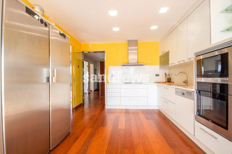 Foto a75eb10e-cf20-4d71-bf7e-c78447beab11. Reihenhaus mit heizung pool in Vilafant