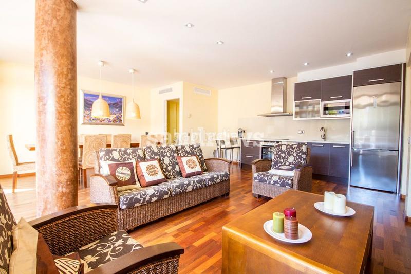 Foto bc81cdaa-bbdb-4075-9d77-37aad33d2b6f. Reihenhaus mit heizung pool in Vilafant