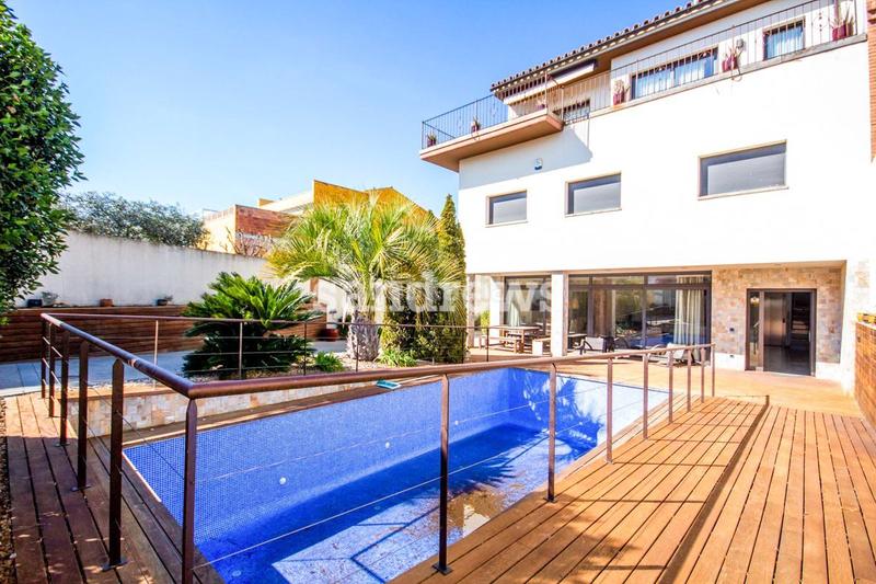 Foto e9f9502b-14da-4e11-8e9a-84f0e78f4f0a. Reihenhaus mit heizung pool in Vilafant