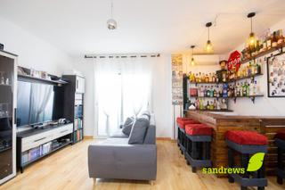 Appartement à Carretera de Roses-Fossos. Piso en venta en figueres con parking  ideal para vivir o invert