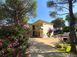 Maison à Port de la Selva (El). Exclusiva propiedad con acceso directo al mar en el port de la s