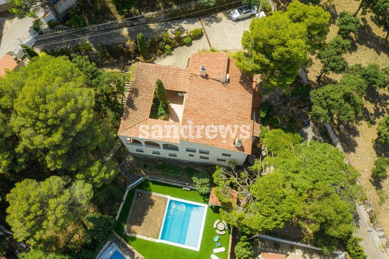 Foto 6e09bbe0-c680-475b-98f1-d5378e6e6e2d. Maison avec chauffage piscine dans Port de la Selva (El)