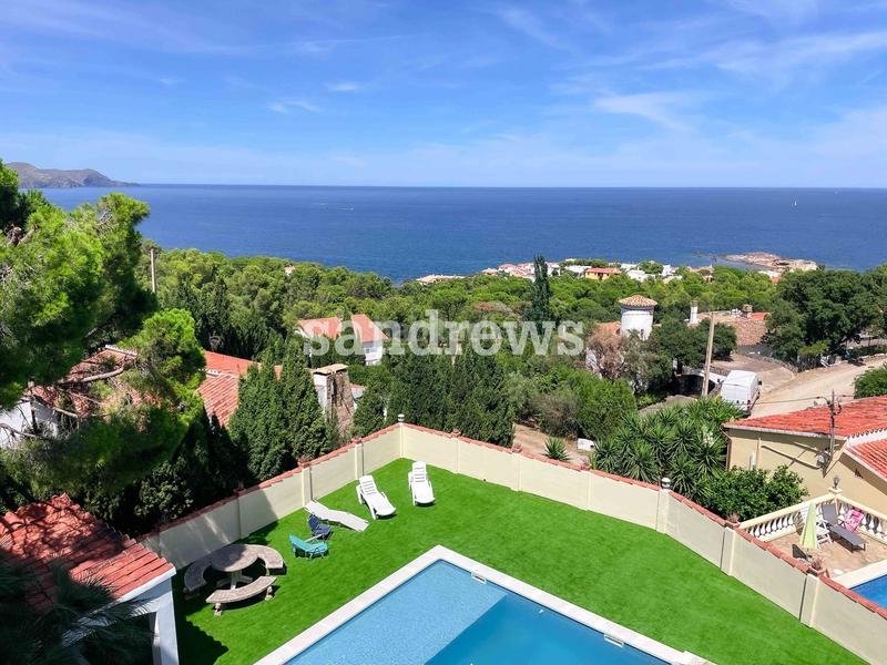 Foto 86ecafdc-49ac-4c94-9b14-a511f97ad381. Maison avec chauffage piscine dans Port de la Selva (El)