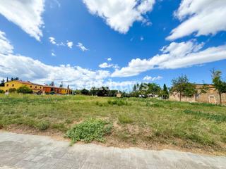 Wohngrundstück in Vilatenim. Oportunidad única parcela urbana esquinera en venta en vilatenim