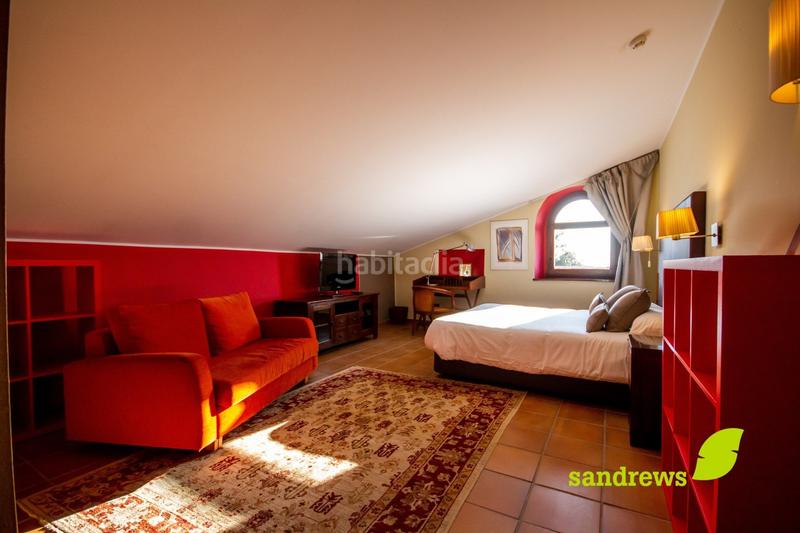 Foto 1008090a-718e-4f45-a1b0-592b13baf95d. Edifici a Sant Gregori