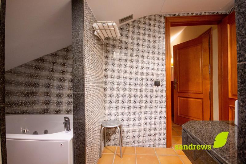 Foto 135a5aca-64ff-49fa-99db-a30473f151f6. Edifici a Sant Gregori