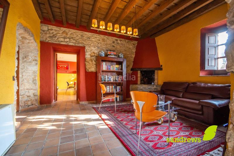 Foto 5c7cea65-f633-443f-9588-b68d87fa8d31. Edifici a Sant Gregori