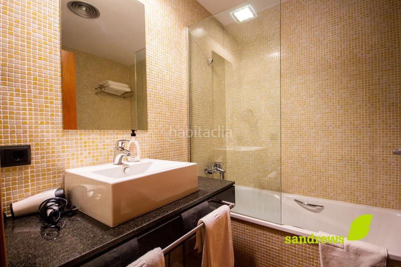 Foto f329e0be-ca98-4d80-9e8c-adca50058d6d. Edifici a Sant Gregori