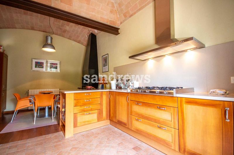 Foto ab1a0ce7-9213-410f-ab3e-da16fd2611dc. Maison jumelée avec chauffage piscine dans Darnius