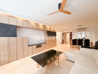 Pis a Creu de la Mà. Piso en venta en figueres centro con terraza de 84 m, parking y