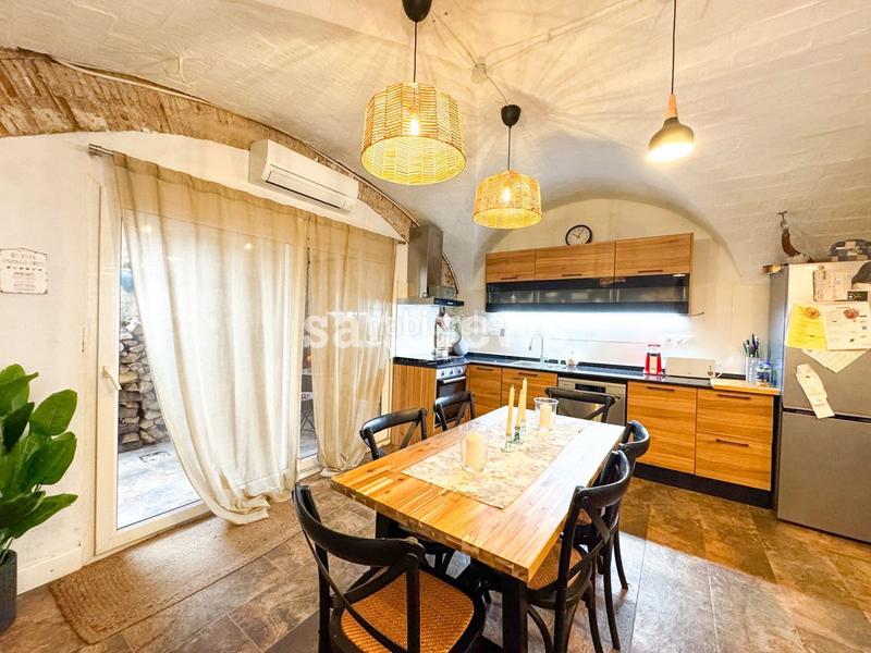 Foto b1728df5-a97d-4e2e-b5c0-1a031ca6572a. Casa a schiera con riscaldamento in Centre Figueres