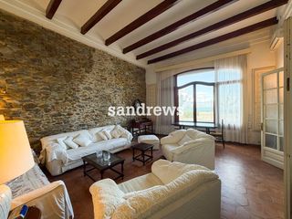 Casa adossada a Port de la Selva (El). Exclusiva casa en primera línea de mar en port de la selva  una
