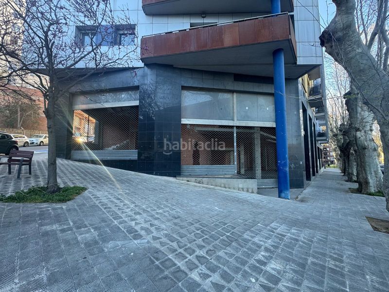 Foto 8676c289-e853-4d77-8b95-0343204f4065. Local comercial a Eixample-Horta Capallera Figueres