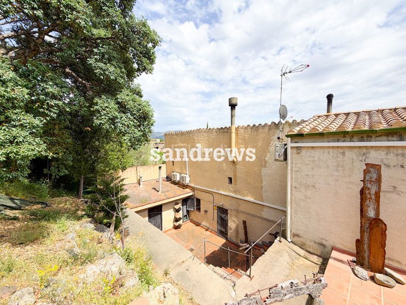 Foto baff07da-4c13-413f-a950-a4207a0b4aaa. Masia amb calefacció piscina a Rabós