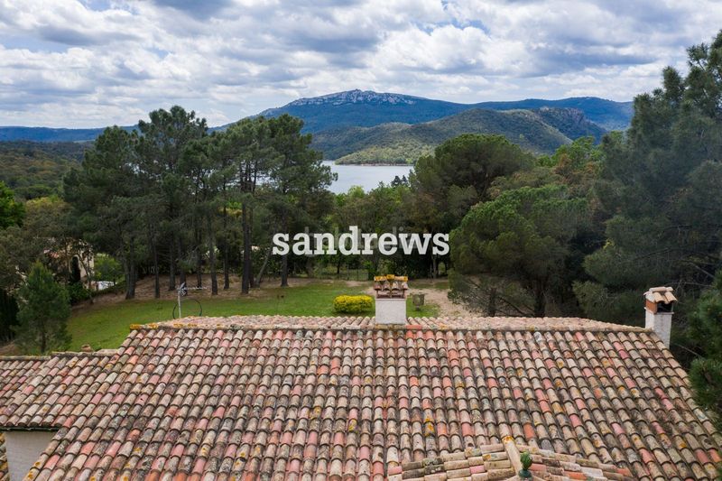 Foto 8be3227b-3c04-49bc-aaa3-6e682830a769. Casa amb calefacció piscina a Darnius