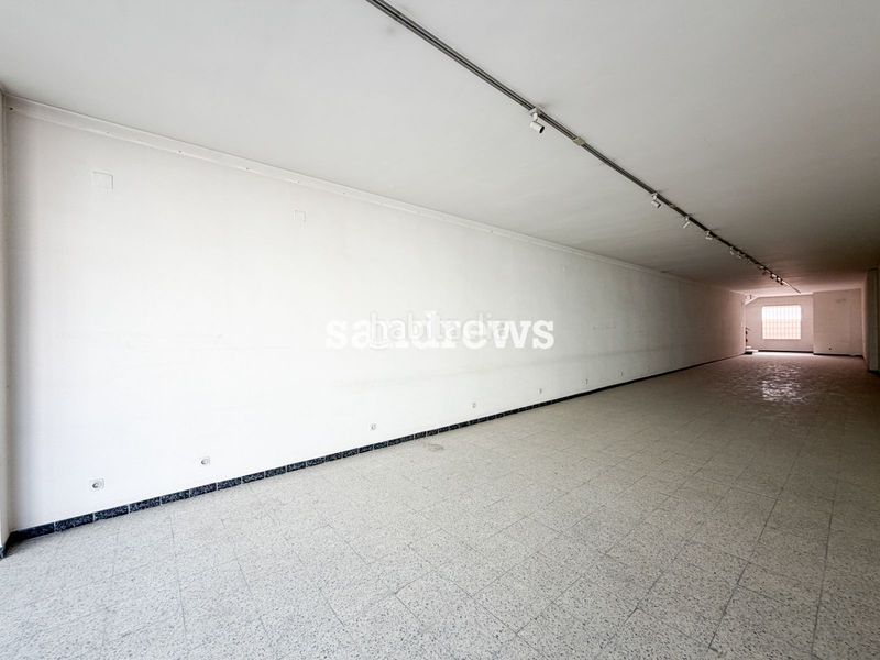 Foto fd400a15-b6eb-4328-9a6a-9ac2c5e75fb6. Affitto edificio in Centre Figueres