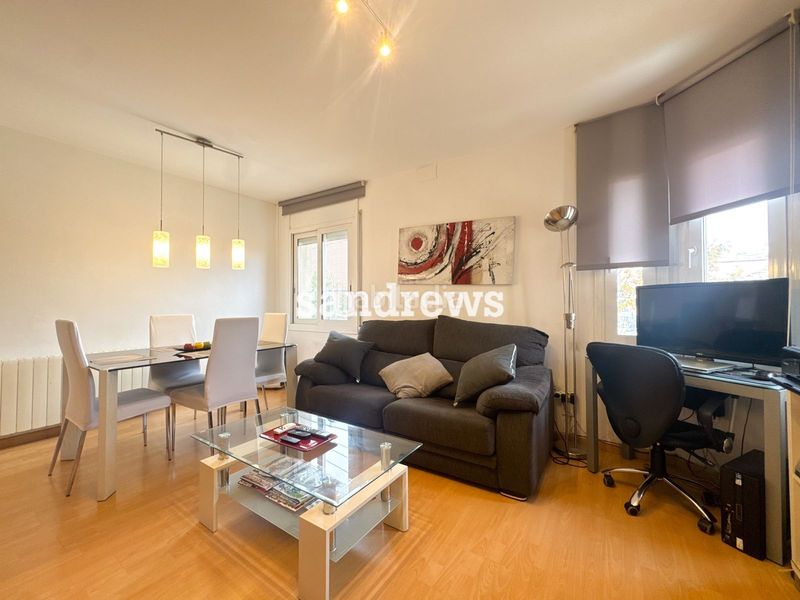 Foto 1cdd5026-bd46-40e1-9f74-191459a121ac. Edificio  en venta en el centro 7 viviendas, 3 locales y patio de 200 m en Figueres