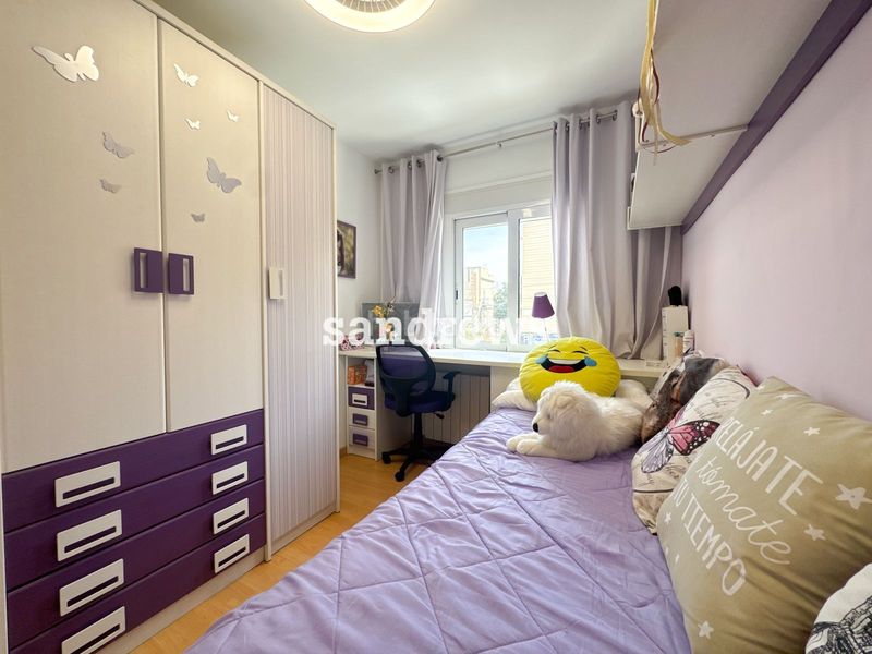 Foto c4205baa-f131-4db6-9820-34f040849679. Edificio  en venta en el centro 7 viviendas, 3 locales y patio de 200 m en Figueres