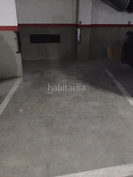 Foto a7a04f35-1e3a-48e5-bfff-d1b312b332f0. Rent car parking in Havana Mataró