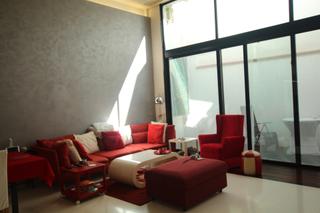 Pis  Carrer de sardenya. Estudio tipo loft junto a sagrada familia  459.000