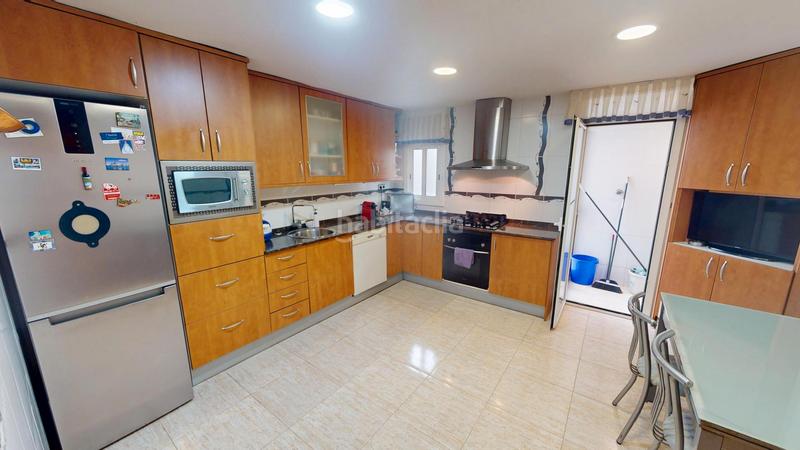 Foto 3b3c1899-b19c-4c79-b812-f31e04fabe56. Appartamento in El Raval Santa Coloma de Gramenet