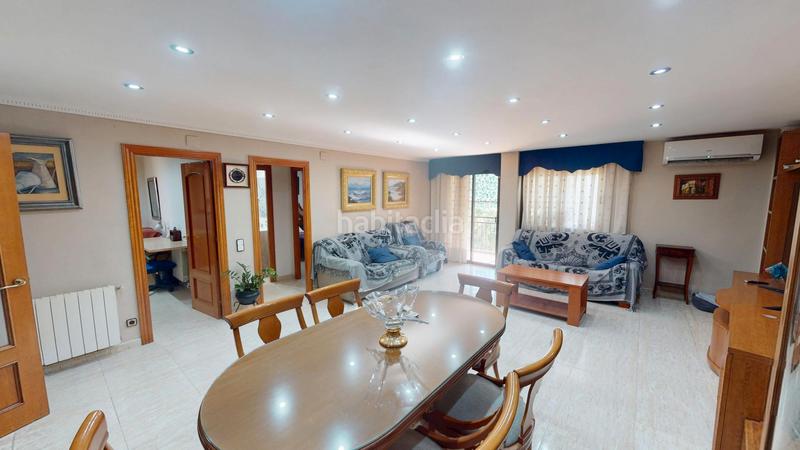 Foto c4a65487-080d-4978-a4f2-3ecaf0814ef9. Appartamento in El Raval Santa Coloma de Gramenet