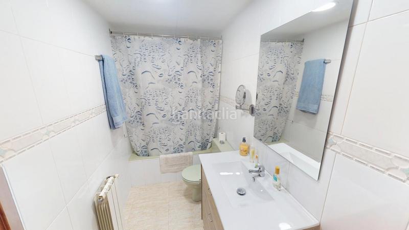 Foto 240c0906-1154-452b-947b-ba8872865887. Pis a El Raval Santa Coloma de Gramenet