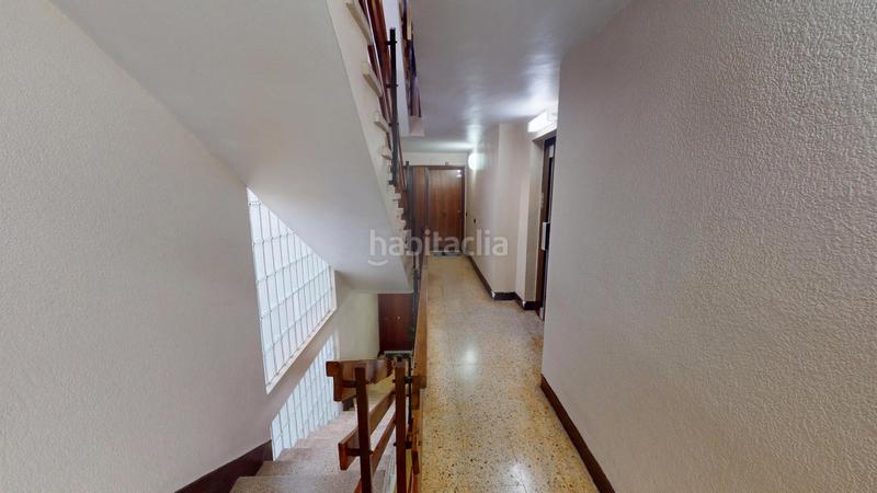 Foto 444158ad-e17a-4e4c-b8b9-d6e2d2dbb8e1. Piso en El Raval Santa Coloma de Gramenet