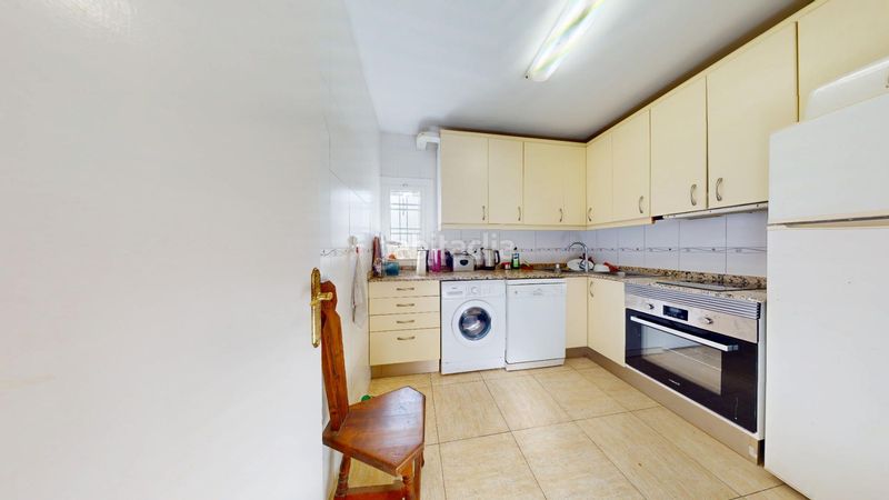 Foto 57445acc-0561-4885-b31e-f2393891f401. Pis amb calefacció piscina a Bellamar Castelldefels