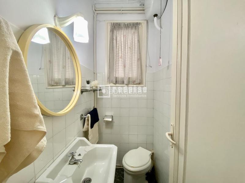 Foto 52387118-ca67-4846-bd67-0418532844c5. Appartamento con riscaldamento in El Poble Sec - Parc de Montjuïc Barcelona