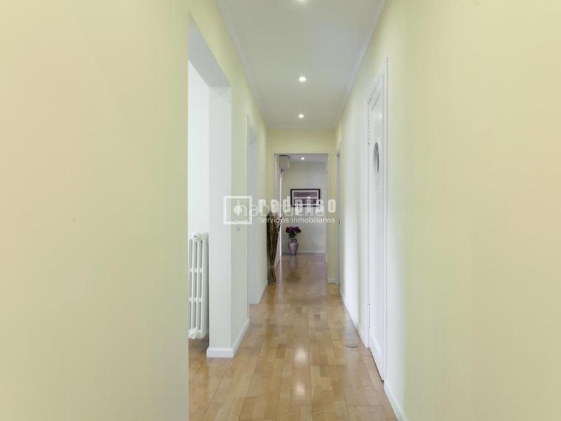 Foto f229f16c-e202-4e42-a5ac-13d6d34fa7f4. Piso espectacular piso en el Gòtic! en Gòtic Barcelona