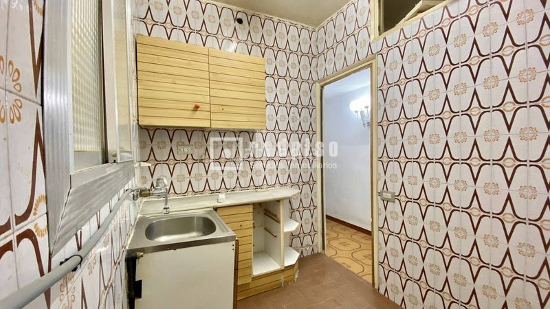 Foto 49e679f8-8f93-427d-8270-349cd4ee0db1. Pis a Raval Barcelona