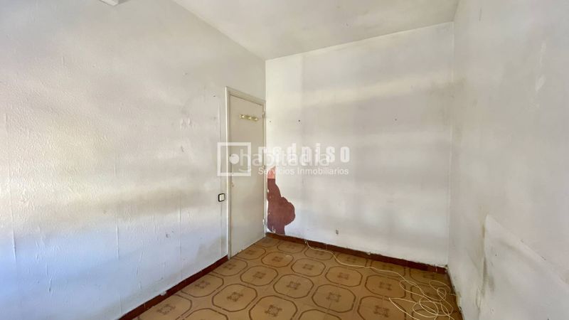 Foto 994af8f8-eaf8-4174-be23-f7286c832f14. Pis a Raval Barcelona