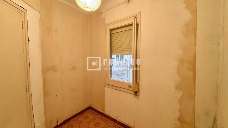 Foto 9e0f67e5-0878-4949-86b1-c677082c95e6. Pis a Raval Barcelona