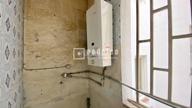 Foto b5f19a8b-5a4d-45fb-b96e-4570c1449b50. Pis a Raval Barcelona