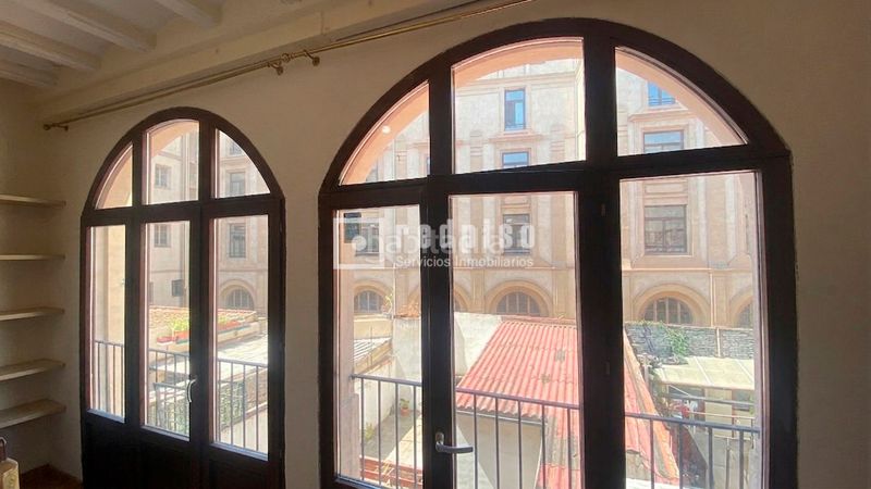 Foto 987c3d8d-8001-46a3-9f91-2554207029ef. Pis a Raval Barcelona