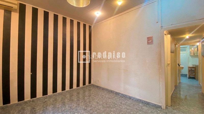 Foto d0abedc9-548c-42e4-af71-914a3748096d. Pis a Raval Barcelona