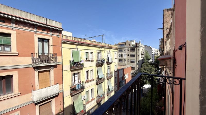 Foto 82bd125d-a2b8-4f36-abff-fe3723ef3448. Pis amb calefacció a El Poble Sec - Parc de Montjuïc Barcelona