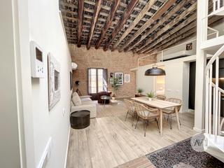 Dachwohnung in Calle riereta 35. Luminoso tico en complejo nuevo