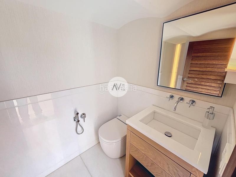 Foto 5190b8a9-9e04-4380-b2f5-fb28c5684728. Location attique avec chauffage parking piscine dans Barcelona