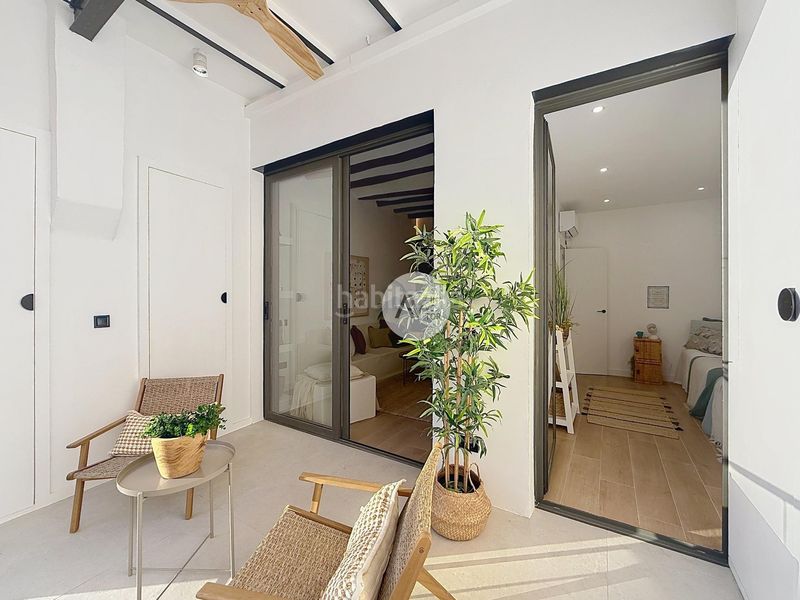 Apartamento piso reformado con terraza privada en el corazón de Poblenou ! en Barcelona - Imagen 2