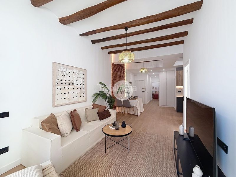 Apartamento piso reformado con terraza privada en el corazón de Poblenou ! en Barcelona - Imagen 5