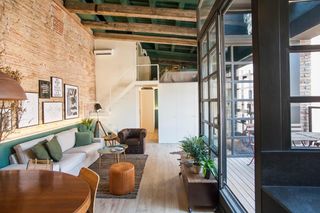 Location Attique à Raval. Espectacular ático dúplex de diseño con piscina y terraza