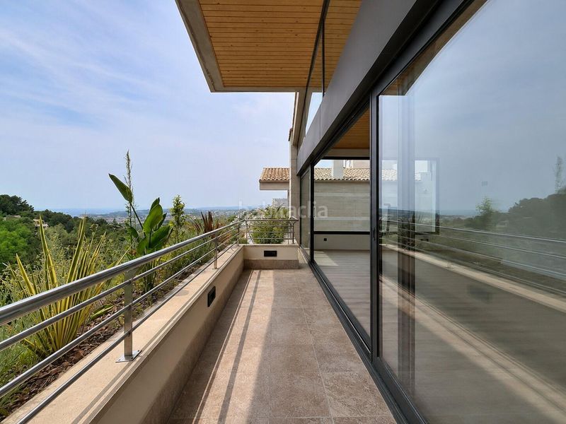 Foto 91ccdbc0-49a7-4a15-aaf1-60947c973525. Casa amb calefacció aparcament piscina a Levantina - Montgavina - Quintmar Sitges