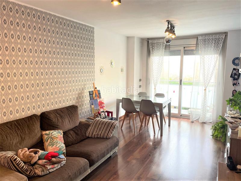 Foto e6c1b595-0b51-48dd-8261-0cf59aecfaf7. Flat with heating parking pool in Mas Rampinyo - Montcada Nova - Carrerada Montcada i Reixac