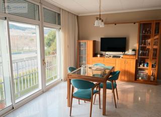 Appartement  Avinguda meridiana. Soleado piso en sant andreu