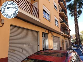 Location Local commercial à Zona la Ermita. Local comercial situado en la calle canónigo gisbert de torrent,
